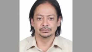 গ্রেপ্তার হলেন রন হক সিকদার