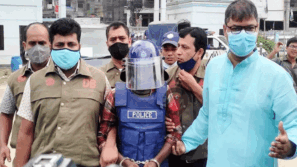 মণ্ডপে ‘কোরআন রাখার স্বীকারোক্তি’ দিলেন ইকবাল