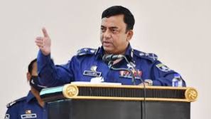 ‘সময়মতো হাজির না হলে সাফাইয়ের আর সুযোগ পাবেন না বেনজীর’