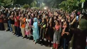 ‘তুমি কে আমি কে- রাজাকার রাজাকার’ স্লোগানে উত্তাল ঢাবি