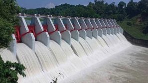 রাতে খুলে দেওয়া হচ্ছে কাপ্তাই বাঁধের গেট