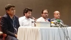 মব জাস্টিস বা গণহারে মামলা, কোনোটিই গ্রহণযোগ্য নয়: মাহফুজ আলম