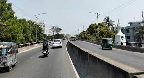 ঈদুল ফিতরের জন্য ফাঁকা ঢাকা, স্বস্তিতে ঈদযাত্রা