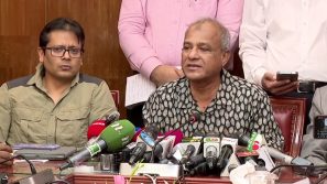 শাহজালাল বিমানবন্দরের ই-গেট খুলে দেওয়া হয়েছে: স্বরাষ্ট্র উপদেষ্টা