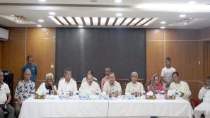 বরিশালে প্রধানমন্ত্রী তারেক রহমানের আগমন উপলক্ষে বিএনপির আলোচনা সভা